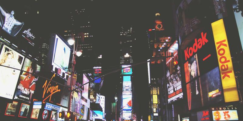 在社区服务与公益项目中守护心灵：志愿者心理健康的自我照护指南